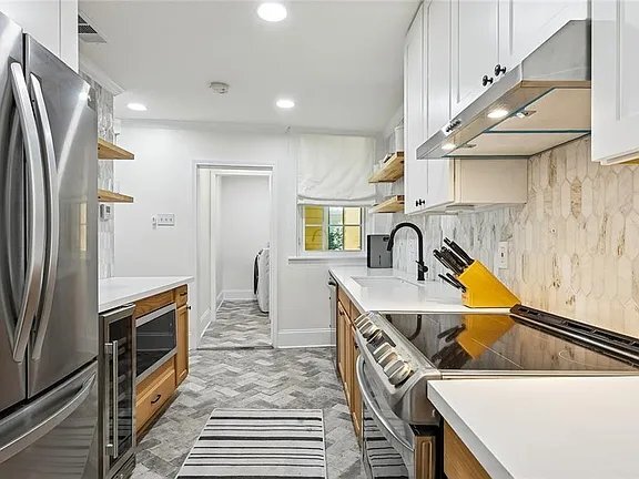 property at 1020 General Taylor St