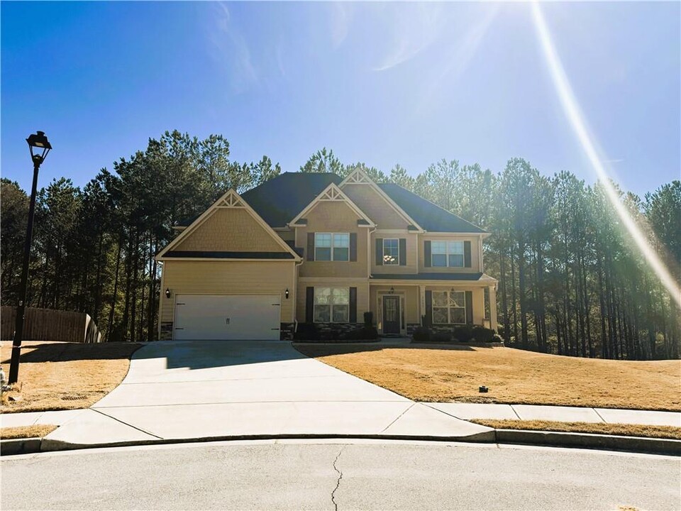 3035 Button Cir in Loganville, GA - Building Photo