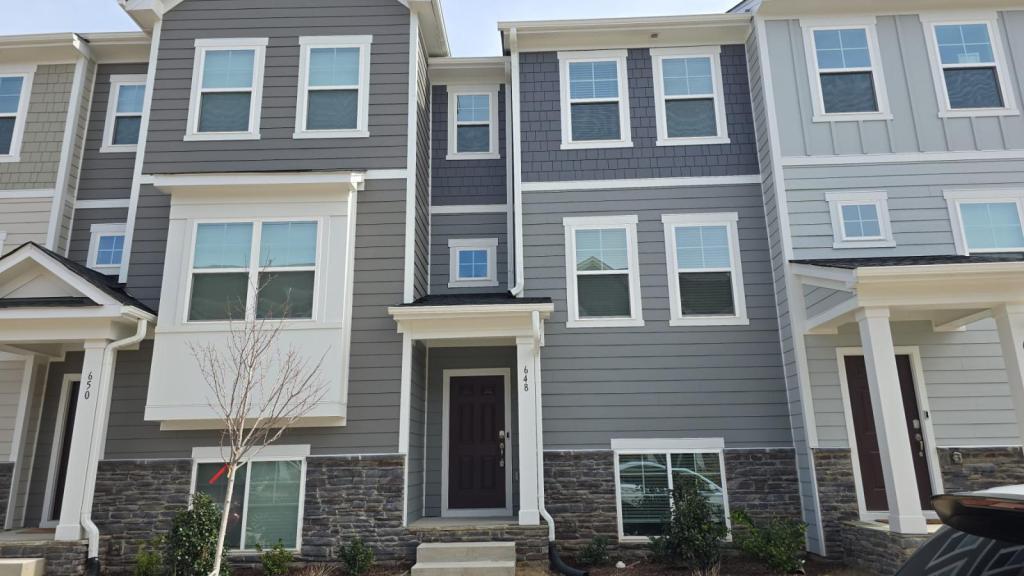 652 Gimari Dr in Wake Forest, NC - Building Photo