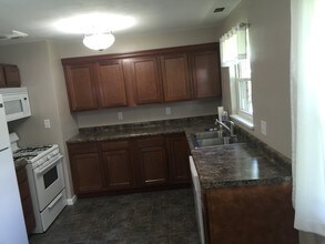 222 Prospect Ave in Findlay, OH - Building Photo - Building Photo