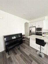 594 Cultivate in Irvine, CA - Building Photo - Building Photo