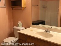 1110 NE 6th Ln photo'