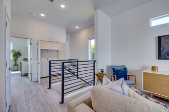 Boulevard on 20th in Phoenix, AZ - Building Photo - Interior Photo