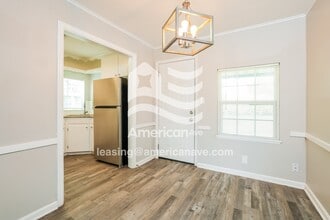 4923 E Easton St in Tulsa, OK - Foto de edificio - Building Photo