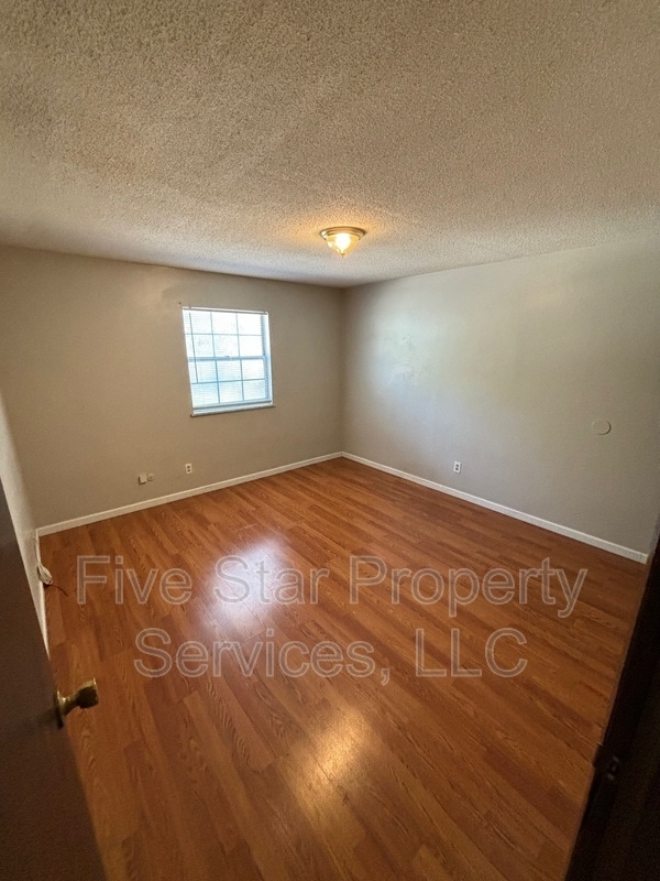 property at 205 W Allen St