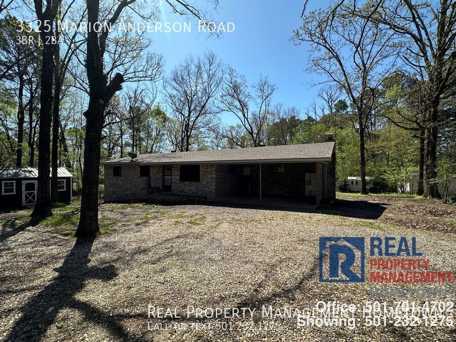 3325 Marion Anderson Rd in Hot Springs, AR - Building Photo