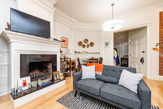 167 Commonwealth Ave in Boston, MA - Building Photo - Building Photo
