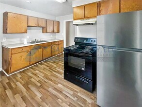1927 Boulderview Dr SE in Atlanta, GA - Building Photo - Building Photo