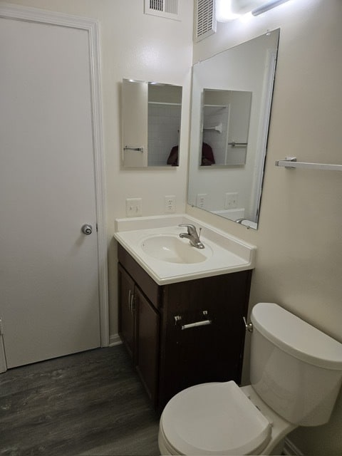 14905 Cleese Ct, Unit #E in Aspen Hill, MD - Building Photo - Building Photo