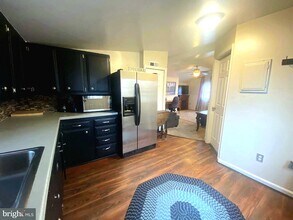 3611 Annapolis Rd, Unit #2 in Baltimore, MD - Building Photo - Building Photo