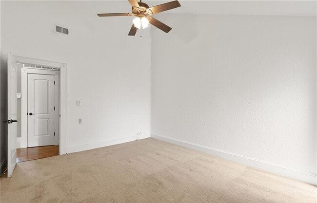 1111 W 46th St in Kansas City, MO - Building Photo - Building Photo
