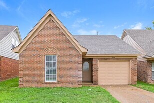2835 Misty Briar Cove in Arlington, TN - Building Photo