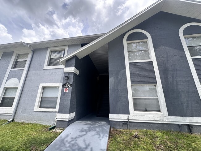 property at 4202 Pershing Pointe Pl