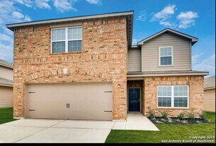 15237 Snug Harbor Way in Von Ormy, TX - Building Photo