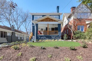 594 Seminole Ave NE in Atlanta, GA - Building Photo