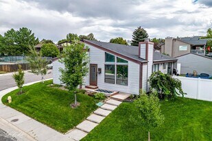 1792 Sunrise Way in Pocatello, ID - Building Photo