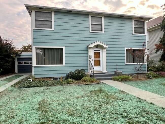 property at 133 S Franklin Ave