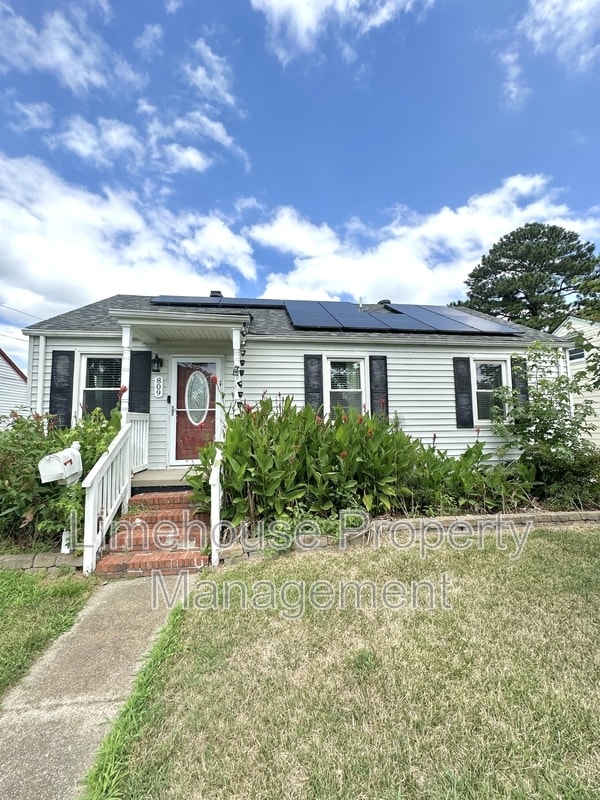 property at 809 Cambridge Ave