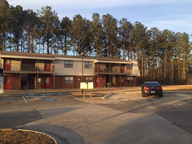 Regency Place Apartments in Sumrall, MS - Building Photo