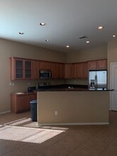 7882 E New Leaf Pl in Tucson, AZ - Building Photo - Building Photo