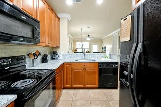 909 Charo Pky, Unit 901 Charo in Davenport, FL - Building Photo - Building Photo