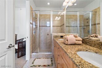 9111 Capistrano St S in Naples, FL - Building Photo - Building Photo