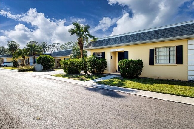 2413 Aspinwall St in Sarasota, FL - Building Photo - Building Photo