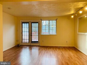 12508 Cross Ridge Way in Germantown, MD - Building Photo - Building Photo