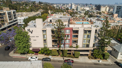 Hillside View in Los Angeles, CA - Building Photo - Building Photo