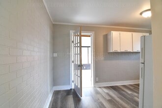 9002 Whippoorwill Rd in Louisville, KY - Building Photo - Building Photo