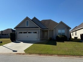 4143 Silver Glenn in Hahira, GA - Building Photo