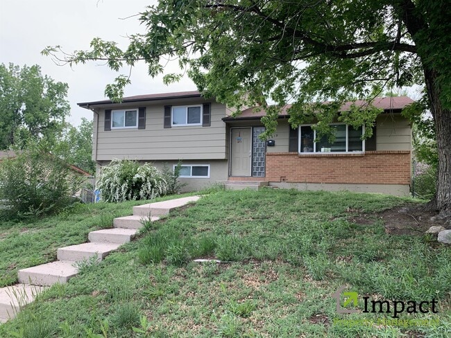 property at 2619 Weir Ave