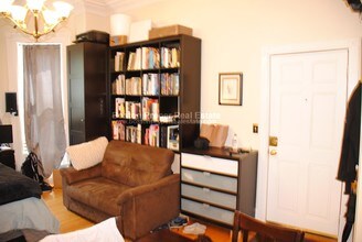 387 Marlborough St, Unit 3 in Boston, MA - Foto de edificio - Building Photo