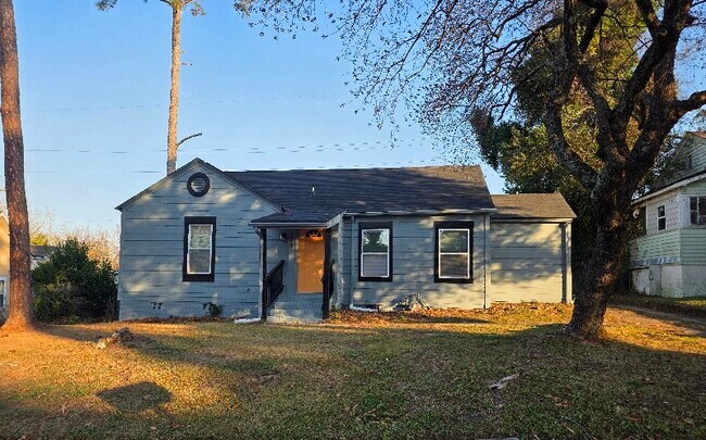 2793 Suwanee Ave in Macon, GA - Foto de edificio - Building Photo