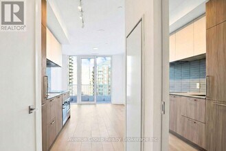 36 Olive Ave in Toronto, ON - Building Photo - Building Photo