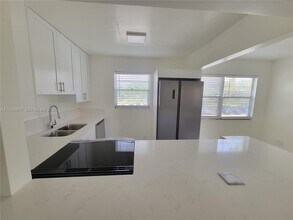 196 Mansfield F in Boca Raton, FL - Building Photo - Building Photo