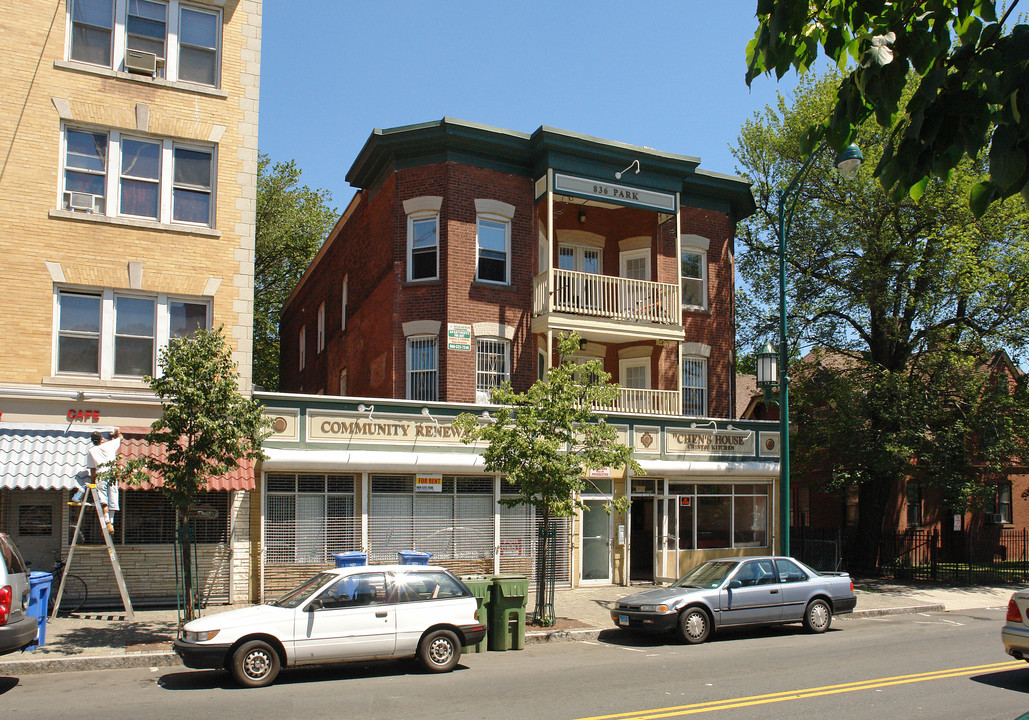 Rego Building in Hartford, CT - Building Photo