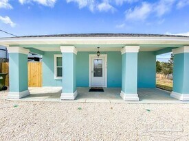 5315 McGrits Blvd in Pensacola, FL - Building Photo