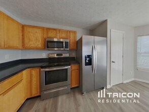 6811 Smithfield Blvd in Indianapolis, IN - Building Photo - Building Photo