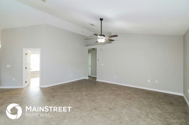 property at 2556 Traverse Ave