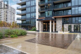 1035 Southdown Rd in Mississauga, ON - Building Photo - Building Photo