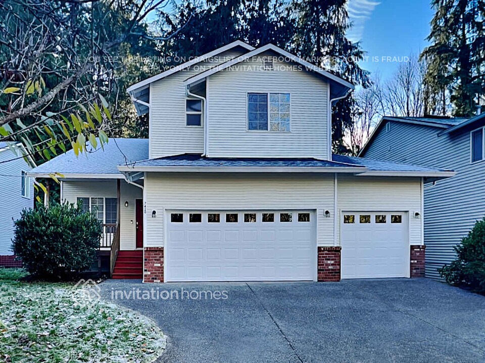 7420 46th Pl NE in Marysville, WA - Foto de edificio