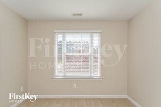 6 Linkside Ct, Unit 01101 in Durham, NC - Foto de edificio - Building Photo