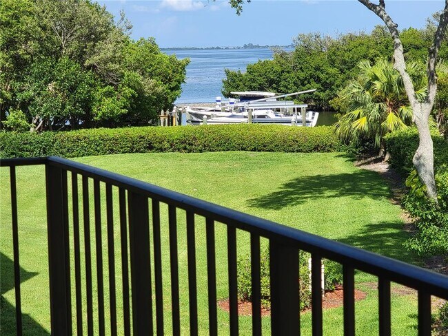 1515 Pinellas Bayway S in Tierra Verde, FL - Building Photo - Building Photo