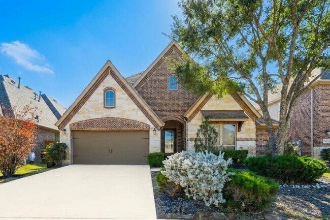 property at 17135 Chalmers Cl Ct