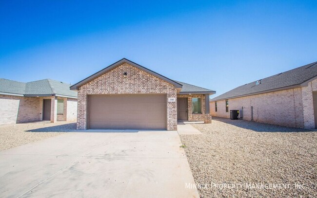 7707 Date Ave in Lubbock, TX - Foto de edificio - Building Photo