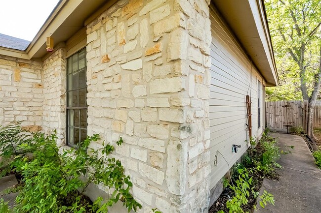 property at 14202 Sussman Ct