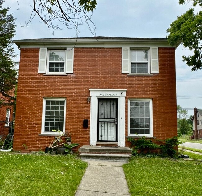 property at 4600 Chatsworth St