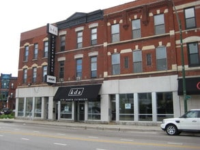 1574-1586 N Clybourn Ave in Chicago, IL - Building Photo - Building Photo