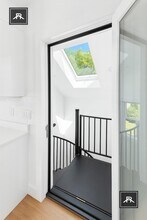 47 Trapelo Rd in Belmont, MA - Building Photo - Building Photo